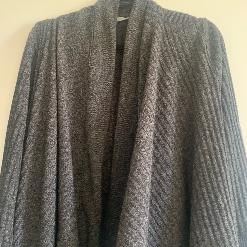 Athleta Gray Tiburon Open Front Waterfall Ribbed Cardigan Sweater size Medium - Picture 6 of 8